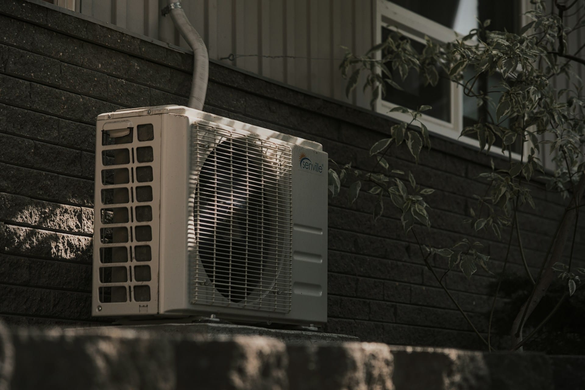 Como utilizar ar condicionado poupando a carteira e o ambiente, dicas para reduzir a pegada ecológica e lidar com o calor