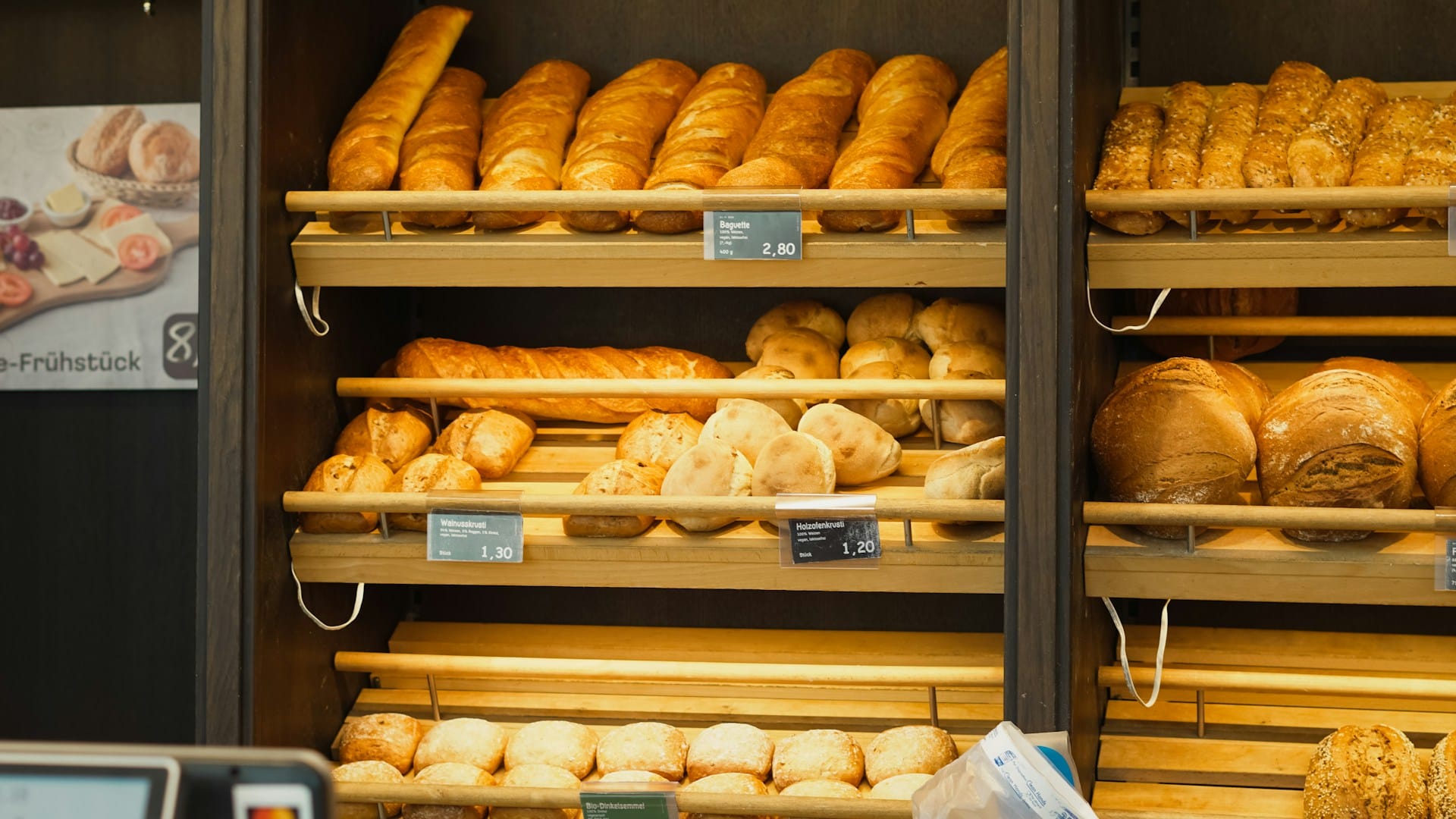 Dicas para comprar um bom pão e o que fazer para conservar pão que comprou quente