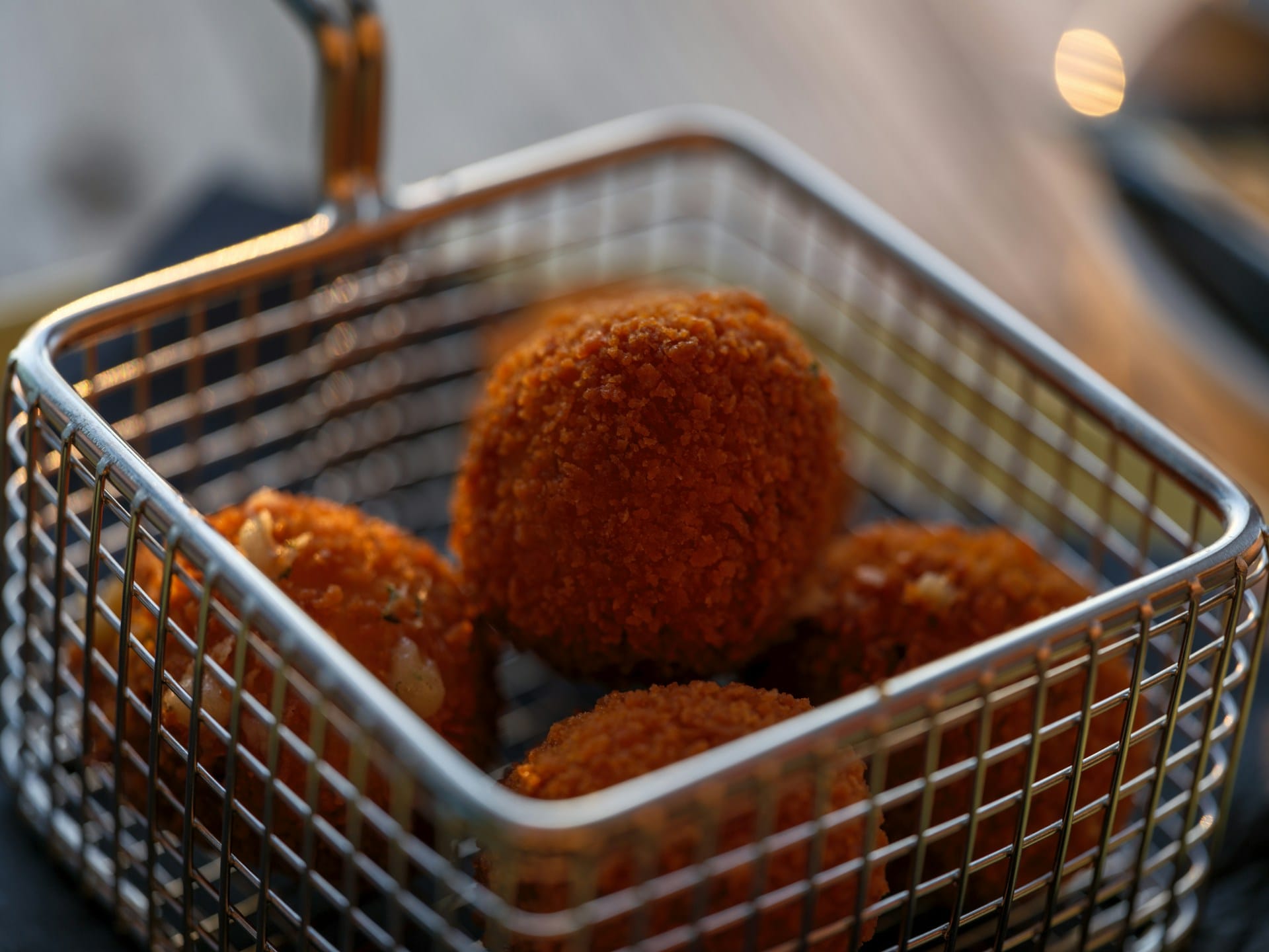 Aprenda a criar bolinhos de tofu com cenoura uma entrada perfeita para um menu vegan