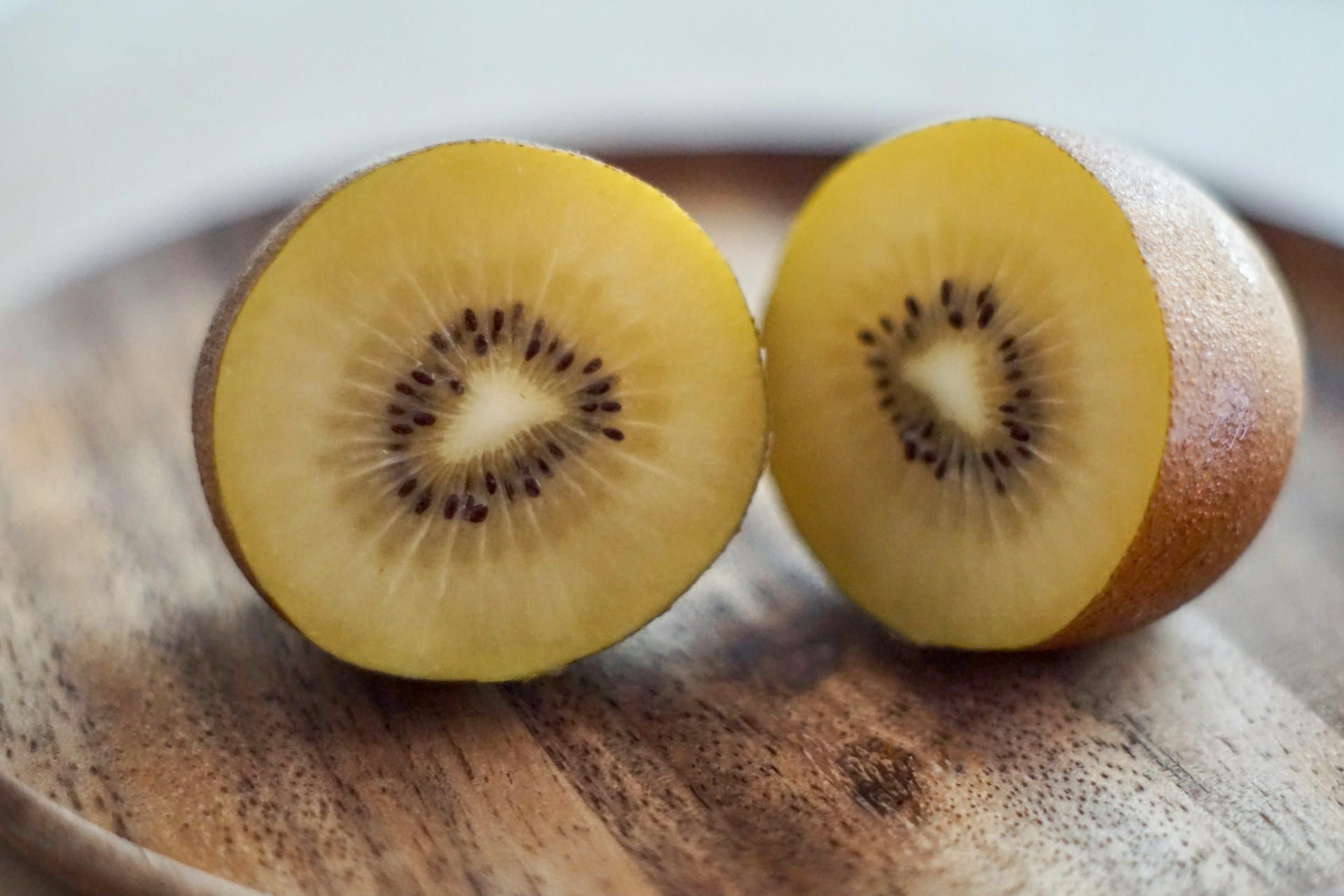 Dicas para consumir a casca do quivi e não desperdiçar os nutrientes incluídos na mesma e cumprir as tradições dos nossos avós