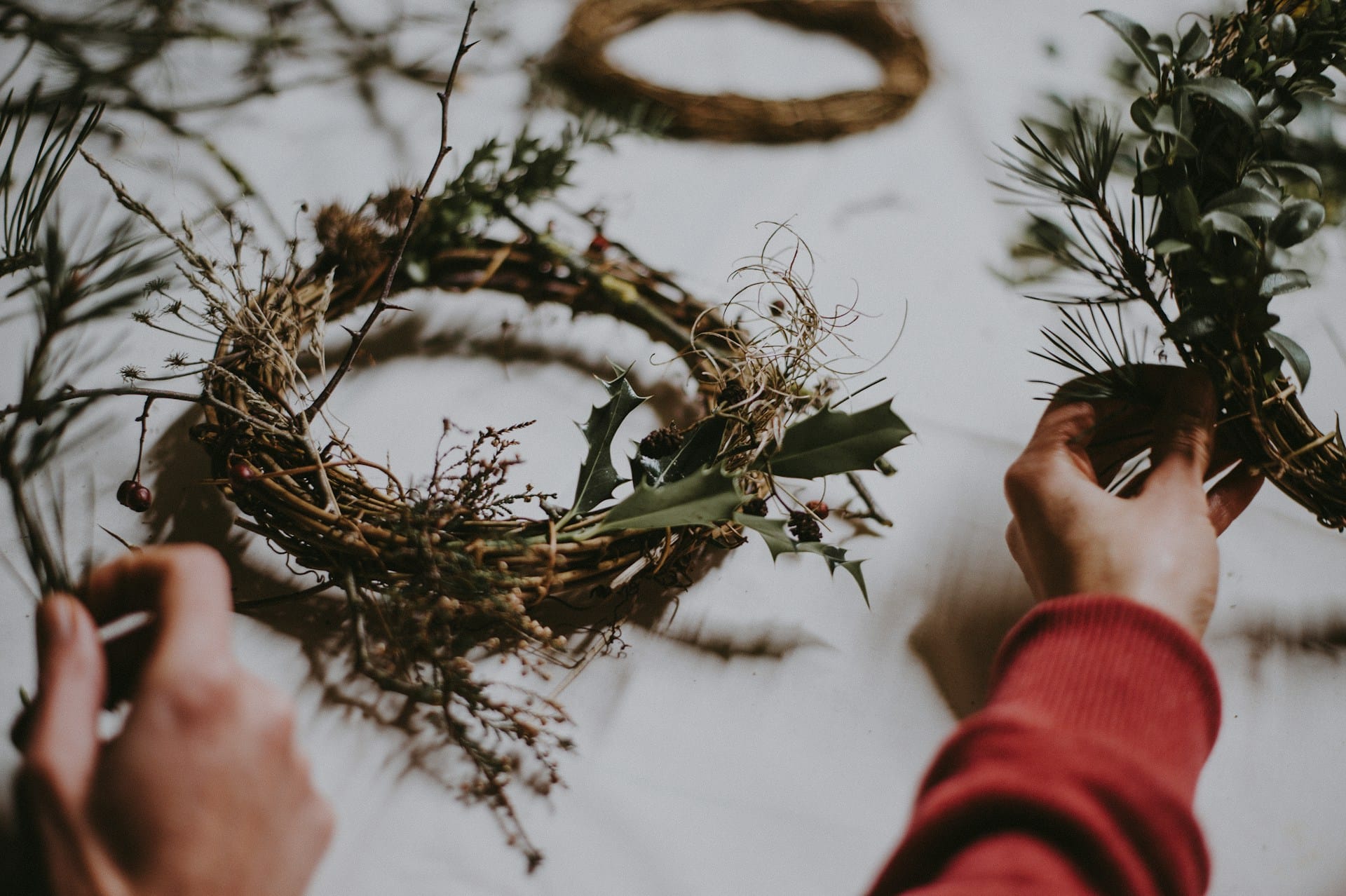 Aprenda a criar decoração temática para a páscoa sustentável e económica, decore para receber os seus convidados de forma especial com objetos naturais